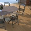 Chaise polycarbonate coloris gris fumé