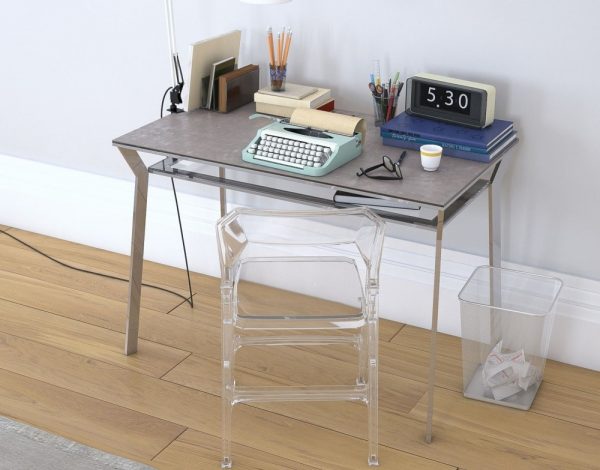 Chaise polycarbonate transparente