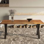 Table en bois de manguier massif de 100x200 cm. Les pieds sont en acier noir mat
